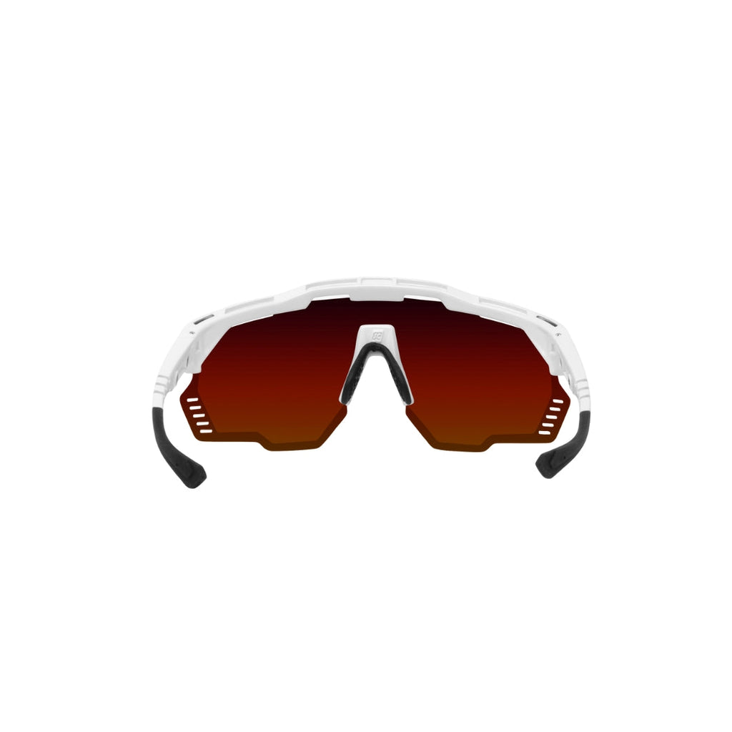 Con un diseño aerodinámico y lentes intercambiables, los Scicon Aeroshade Kunken son ideales para cualquier condición. Pídelos en SERJAF Cycling.
