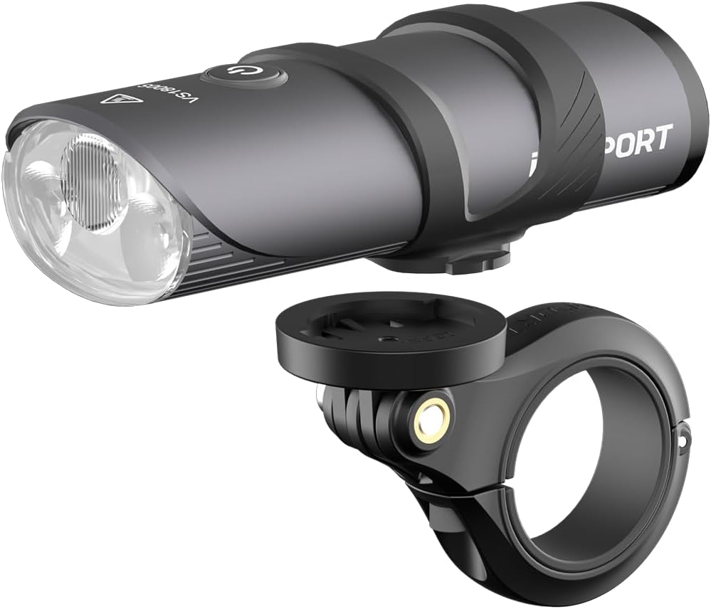 Luz delantera para bicicleta iGPSPORT VS1800S encendida en carretera nocturna