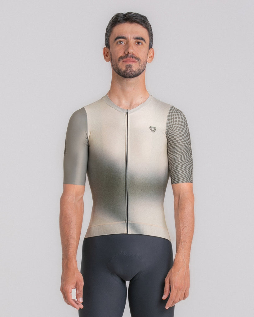 Tricota de ciclismo GW Terra Desertum con alta transpirabilidad y protección UV envío a todo Chile