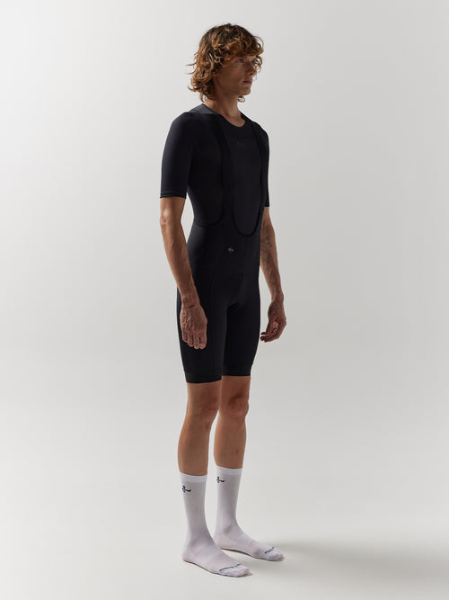 Calza color negro para Ciclismo Givelo ESSNTL Hombre de ajuste aerodinámico con estilo moderno