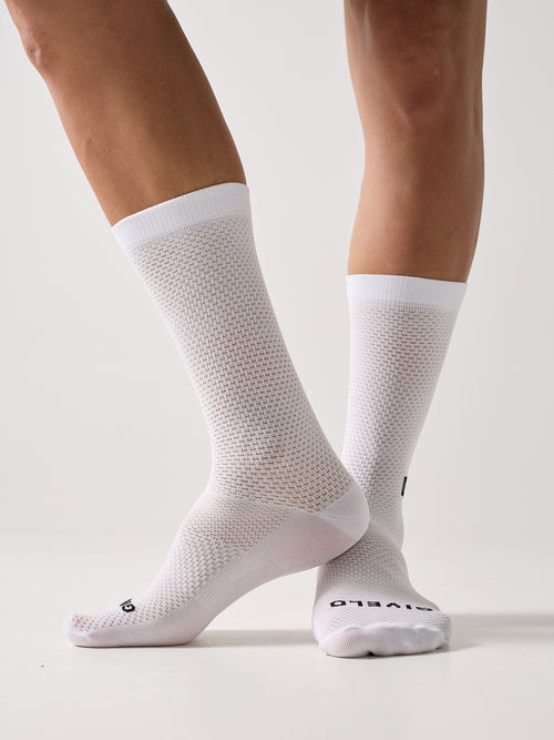 Calcetines Premium marca Givelo ULTRA DON'T SETTLE Blancos para ciclismo