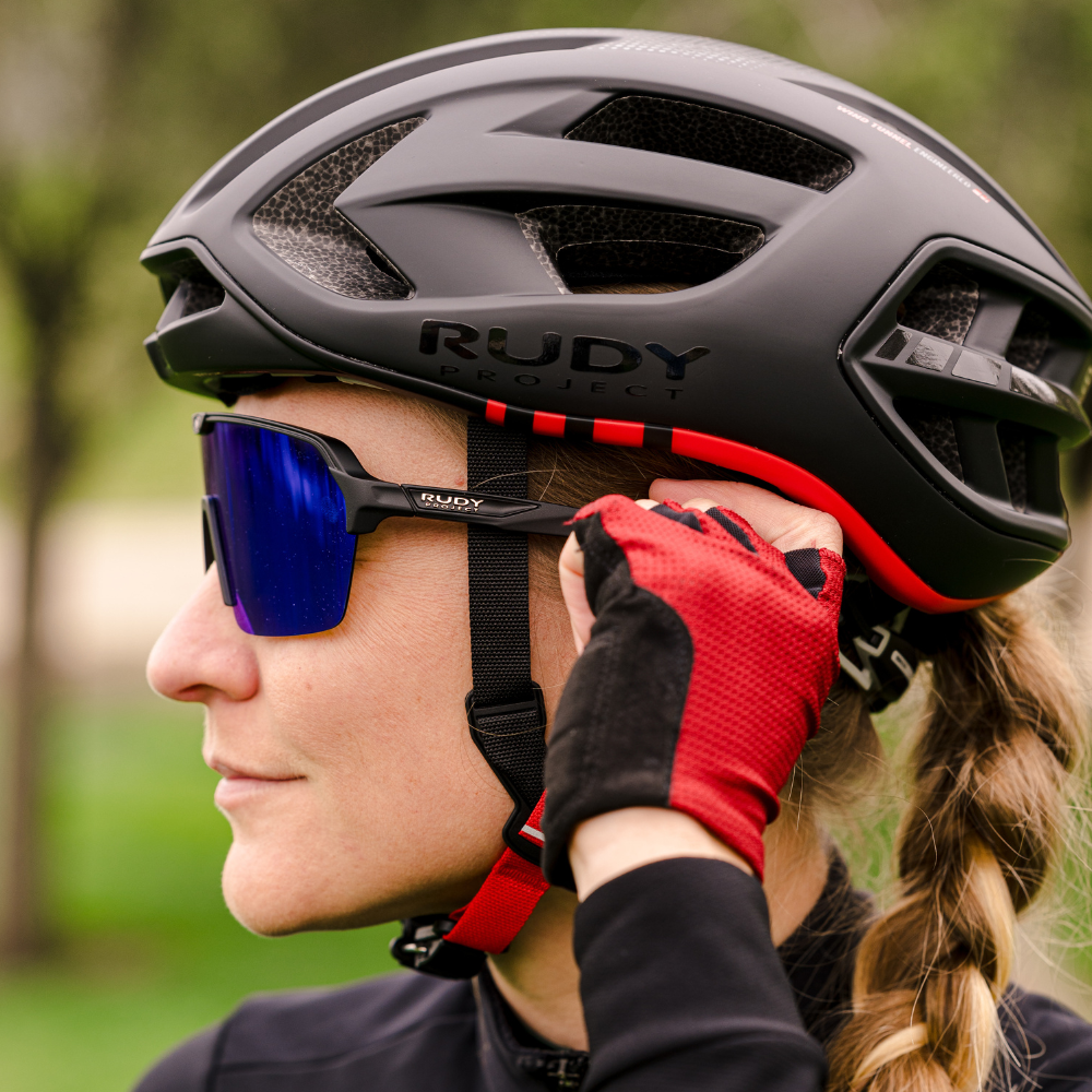 Casco Rudy Project Egos con hebillas laterales divisorias Ergo