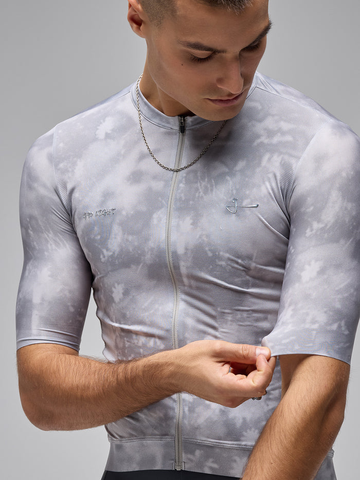 Givelo G90 Light SS Botanic Jersey Ice unisex, combinación de estilo, tecnología y comodidad, disponible en SERJAF Cycling Chile, La Dehesa