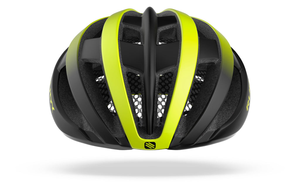 Casco con acolchado de red protectora contra insectos