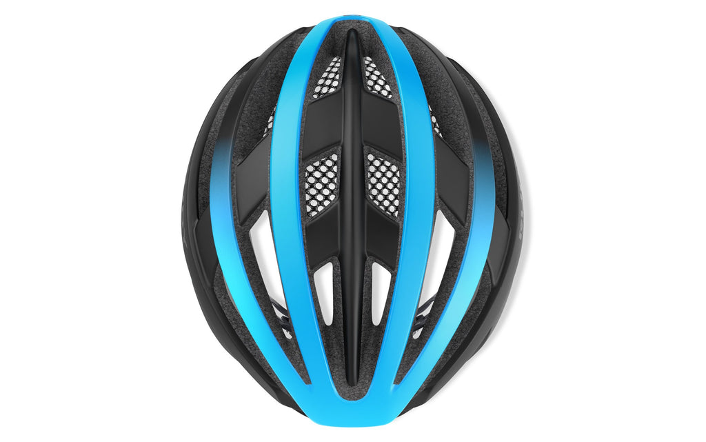 Casco con estructura reforzada para protección en impactos