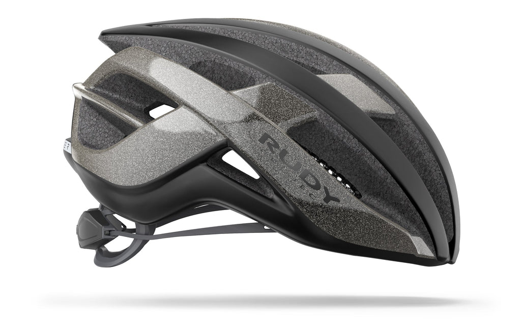 Casco con ventilación eficiente en cualquier condición climática