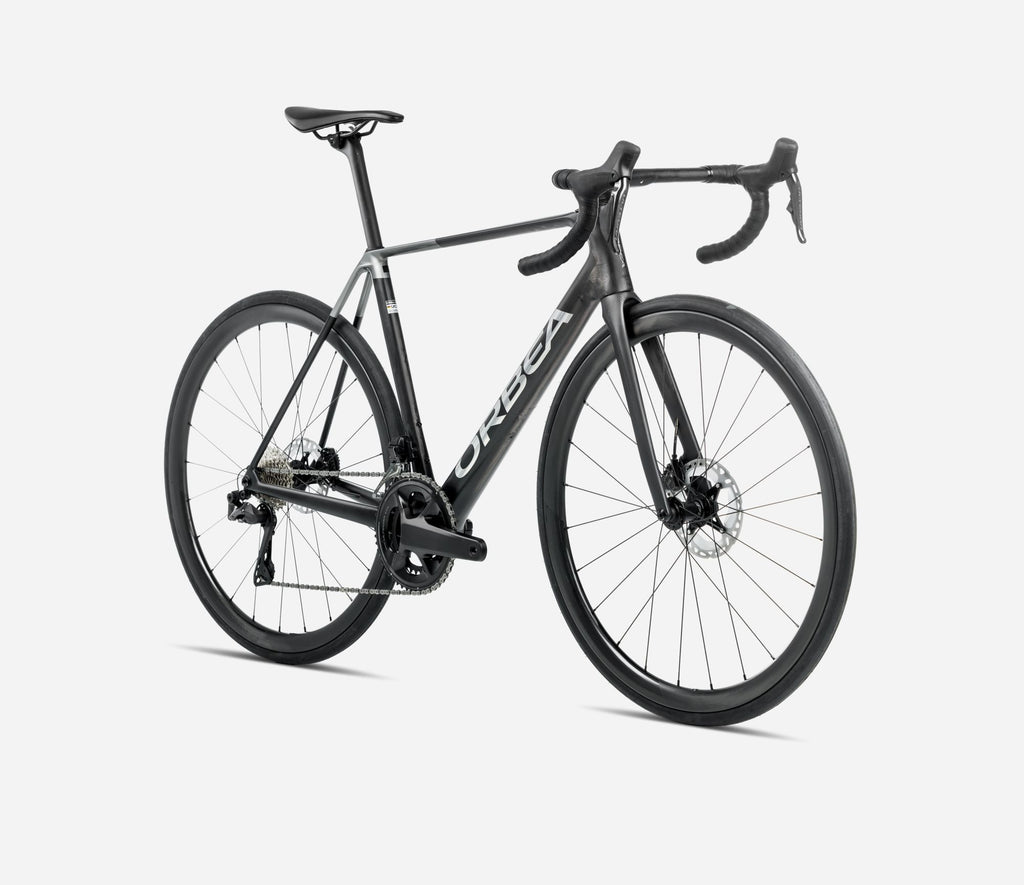 Bicicleta Orbea Orca M30 color negro carbono matte con shimano