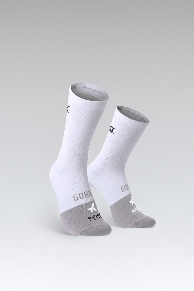 Calcetines Gobik lightweight 2.0 unisex salt blancos