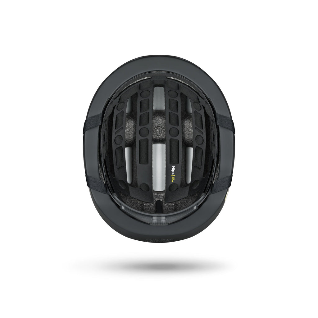 Interior del casco Fizik Kudo Aero Black con acolchado ergonómico y tecnología MIPS